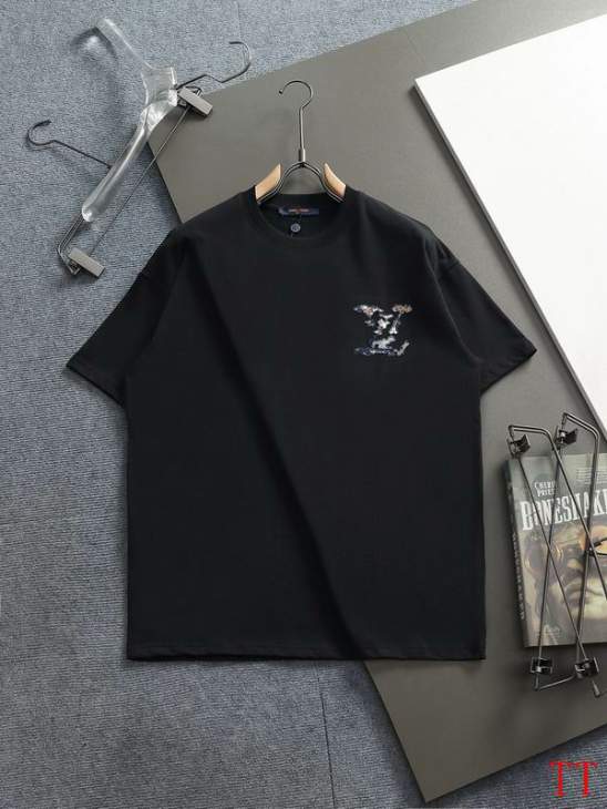 Picture of Louis Vuitton T Shirts Short _SKULVXS-L20tx1127010